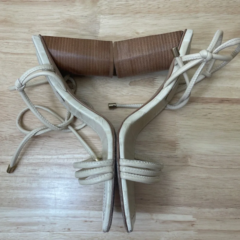 Schutz White Crocodile Embossed Strappy‎ Block Heel Sandals Women Size 8